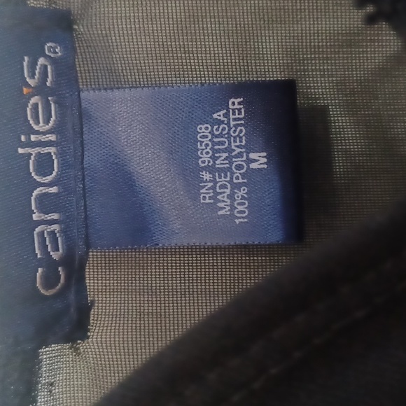 4 tops - Picture 5 of 9